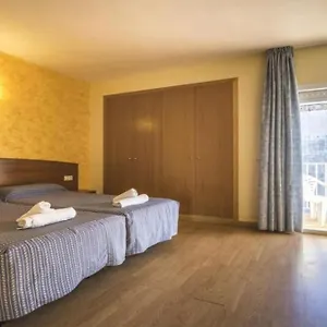 Hotel Erianob 
